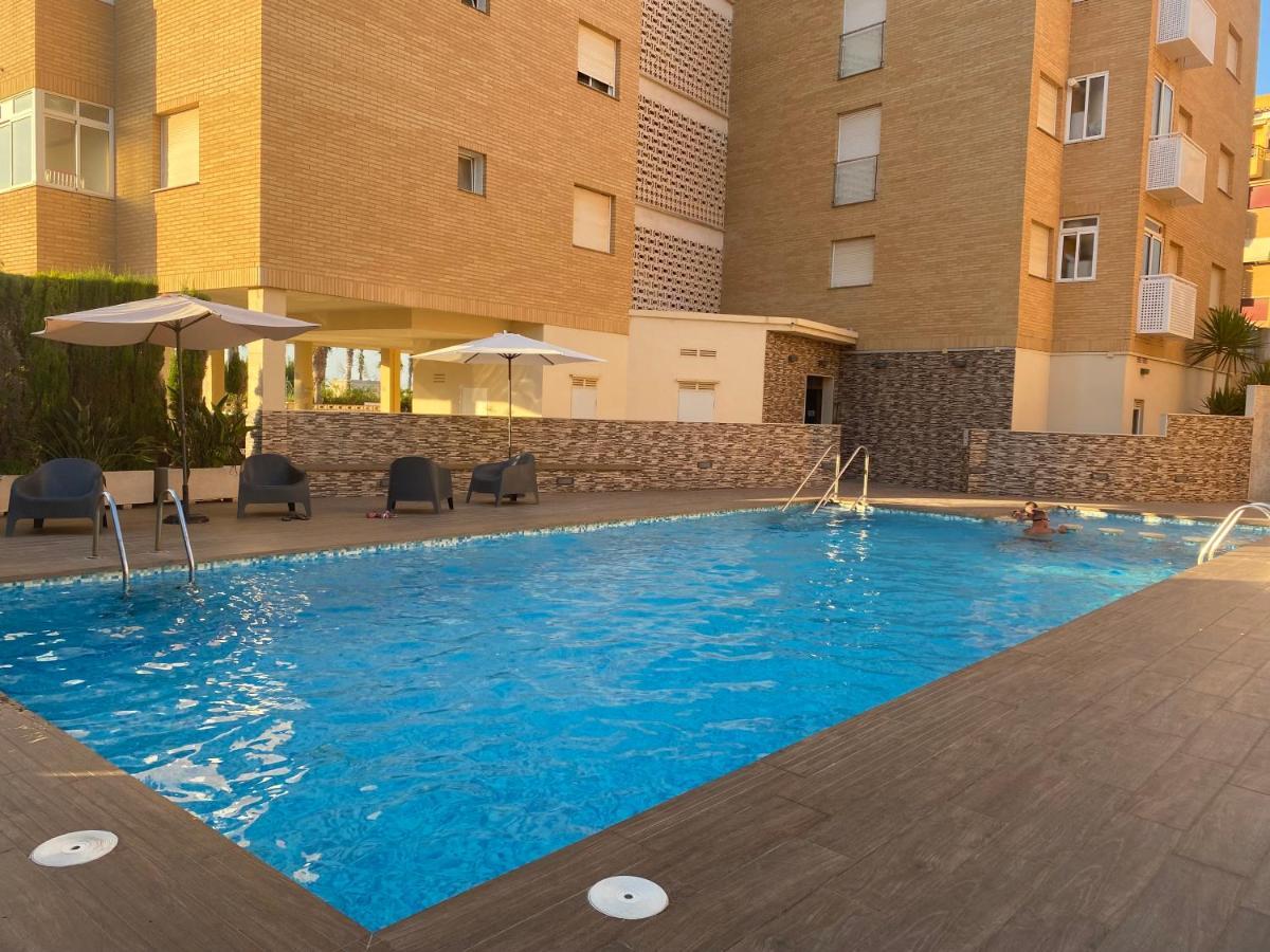 A 100 Metros De La Playa Con Grande Terraza Y Vistas Al Mar Apartment